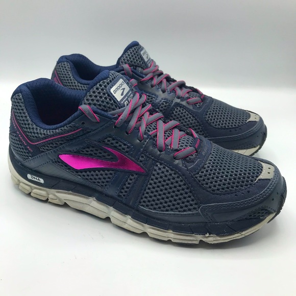 brooks womens addiction 12